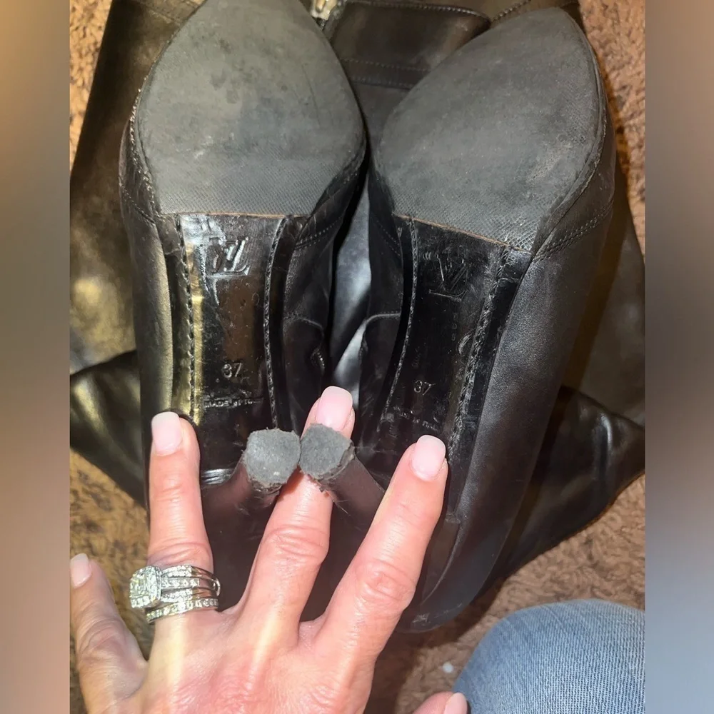 Louis Vuitton black zip up boots size 37 - Picture 4 of 5